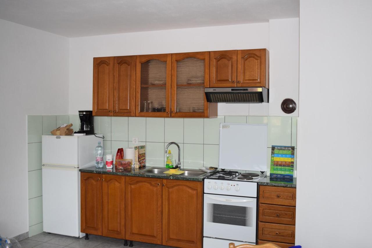 Apartments Malinska-Kajkic Экстерьер фото
